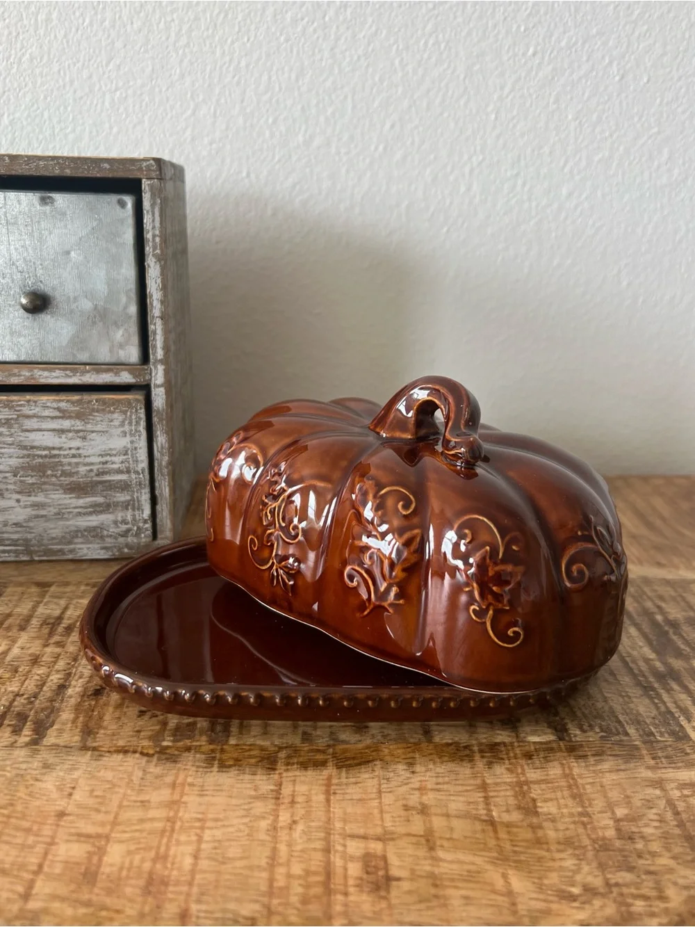 New Fall Farmhouse Brown Ceramic Embossed Butter Dish